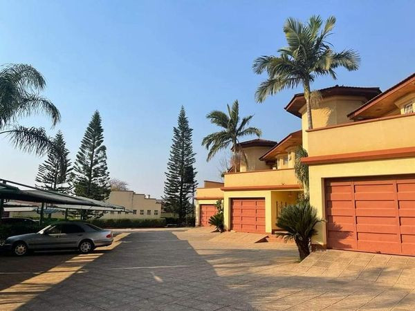 3-bedroom-house-for-rent-in-kabulonga-big-0