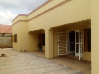 2-bedroom-flat-for-rent-in-chalala