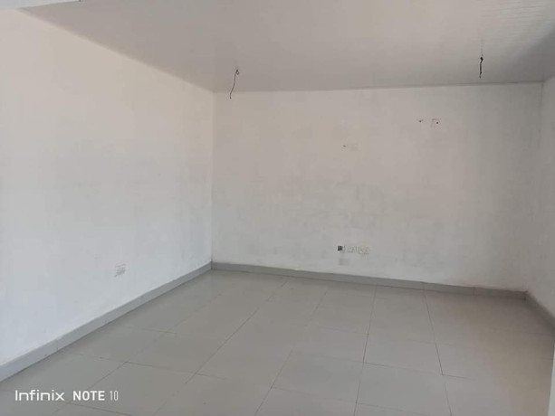 23-bedroom-flats-for-rent-in-chalala-big-3