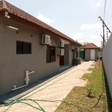 3-bedroom-house-for-rent-in-ibex-hill-big-2