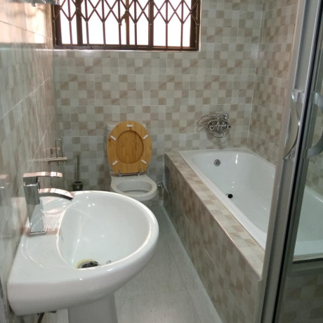 3-bedroom-house-for-rent-in-ibex-hill-big-7