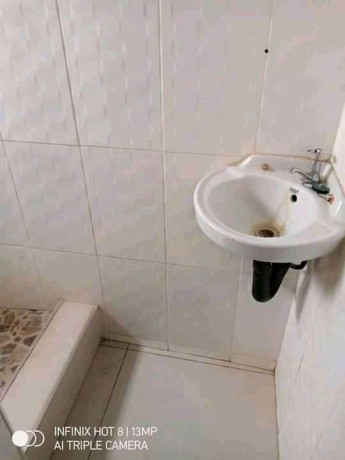 2-bedroom-flat-for-rent-in-chalala-big-3