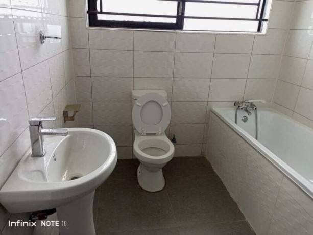 2-bedroom-flat-for-rent-in-lilayi-big-5