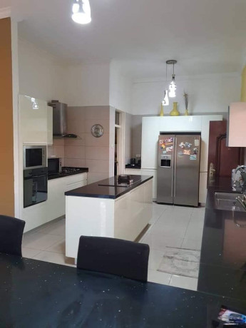 5-bedroom-double-storey-home-for-sale-in-roma-park-big-8