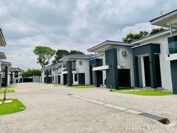 1-bedroom-fully-furnished-apartment-for-rent-in-longacres-big-2