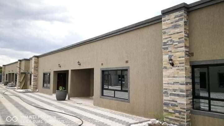 3-bedroom-flat-for-rent-in-chalala-big-4