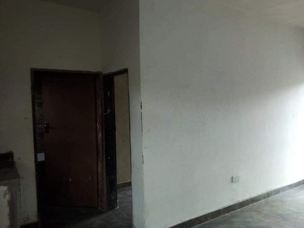 1-bedroom-flat-for-rent-in-chalala-big-3