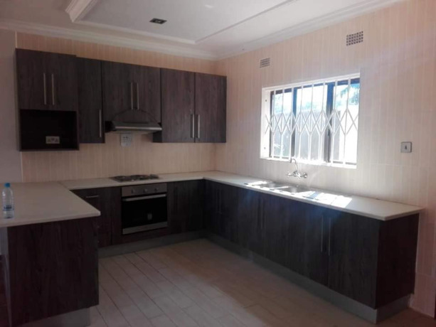 3-bedroom-flat-for-rent-in-salama-park-big-4