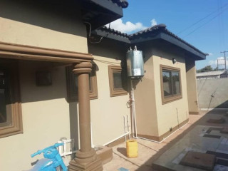 3-bedroom-flat-for-rent-in-chalala