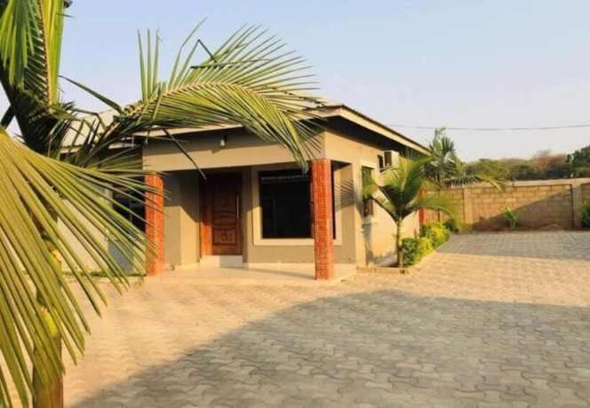 3-bedroom-house-for-rent-in-ibex-hill-big-2