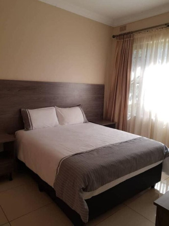 2-bedroom-furnished-apartment-for-rent-in-roma-park-big-2