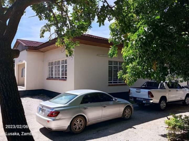 3-bedroom-house-for-rent-in-olympia-big-2