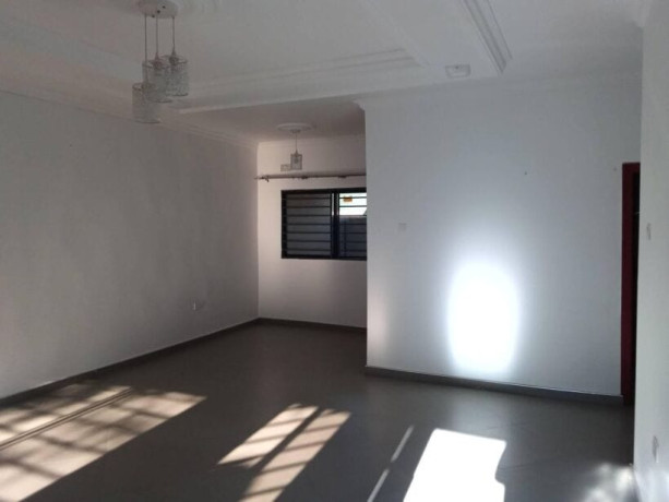 3-bedroom-flats-for-rent-in-salama-park-big-2