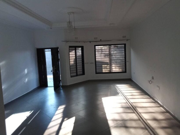 3-bedroom-flats-for-rent-in-salama-park-big-1