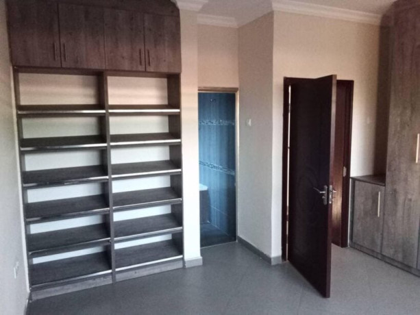 3-bedroom-flats-for-rent-in-salama-park-big-7