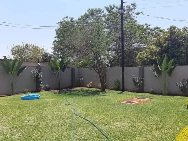 3-bedroom-flat-for-rent-in-ibex-hill-big-3