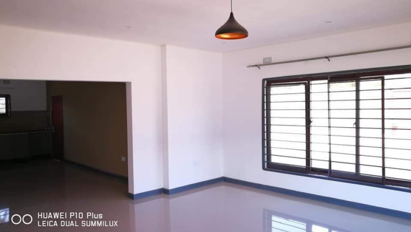 3-bedroom-flat-for-rent-in-ibex-hill-big-7