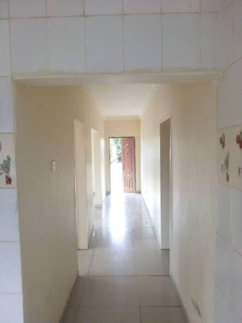 3-bedroom-flat-for-rent-in-chalala-big-2