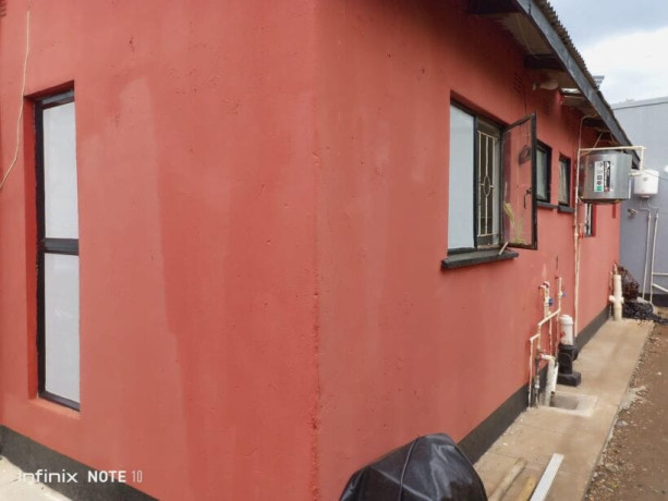 2-bedroom-flat-for-rent-in-chilenje-big-1