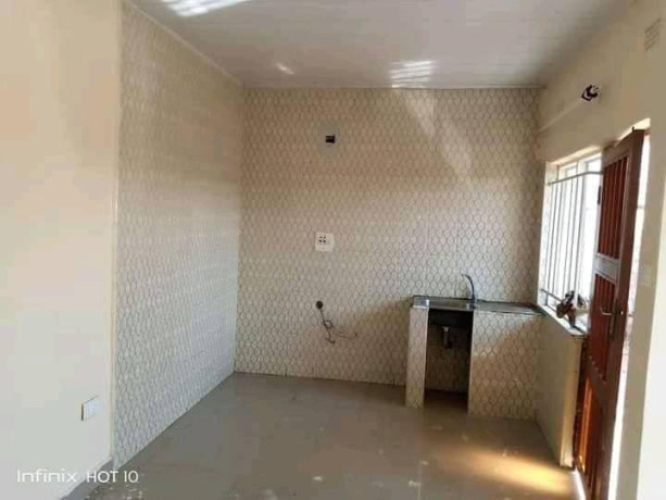 1-bedroom-flat-for-rent-in-chalala-big-1