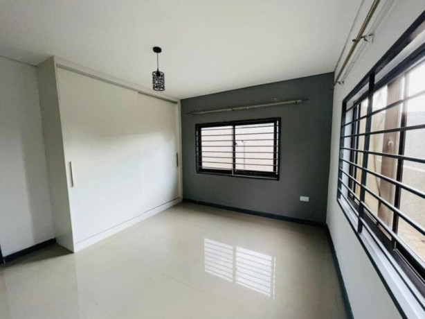 3-bedroom-flat-for-rent-in-ibex-hill-big-6