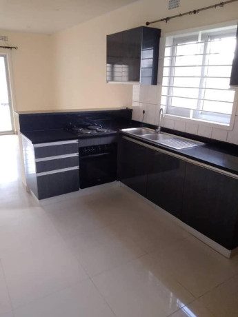 2-bedroom-flat-for-rent-in-olympia-big-2