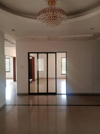 4-bedroom-apartment-for-rent-in-lilayi-big-5