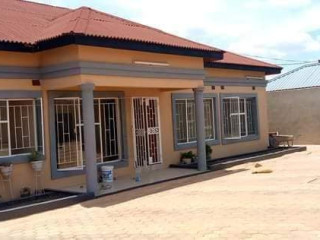 3-bedroom-house-for-rent-in-lilayi-estates