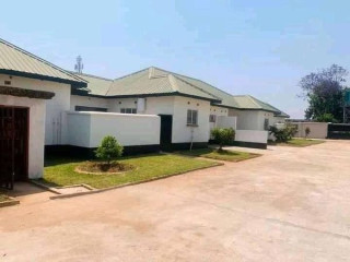 3-bedroom-flats-for-rent-in-woodlands-chalala