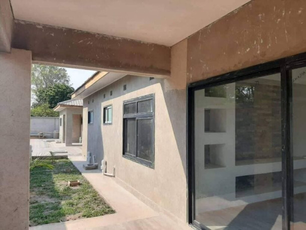 3-bedroom-semi-detached-house-for-rent-in-ibex-hill-big-1