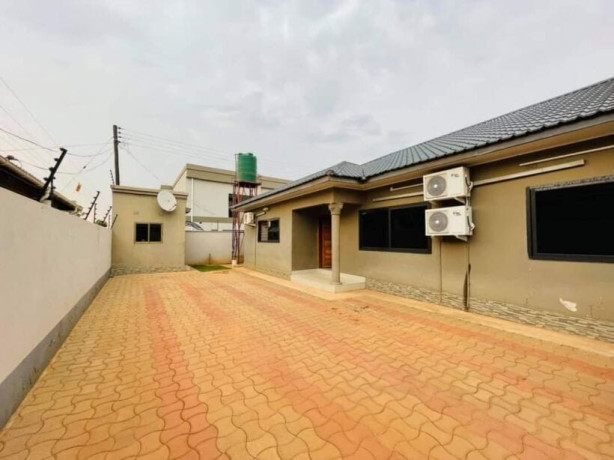 3-bedroom-semi-detached-house-for-rent-in-ibex-hill-big-1