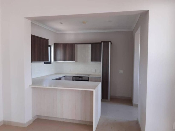 3-bedroom-house-for-rent-in-lilayi-big-5