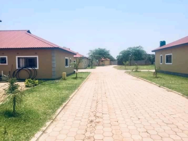 3-bedroom-flat-for-rent-in-waterfalls-big-0