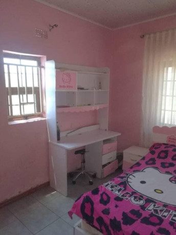 3-bedroom-house-for-rent-in-meanwood-big-2