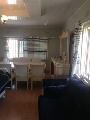 3-bedroom-house-for-rent-in-meanwood-big-1