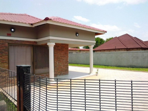 2-bedroom-flat-for-rent-in-meanwood-ibex-big-6