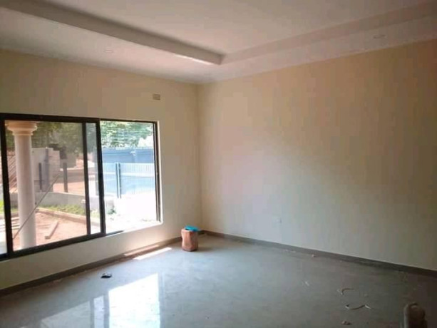 2-bedroom-flat-for-rent-in-meanwood-ibex-big-2