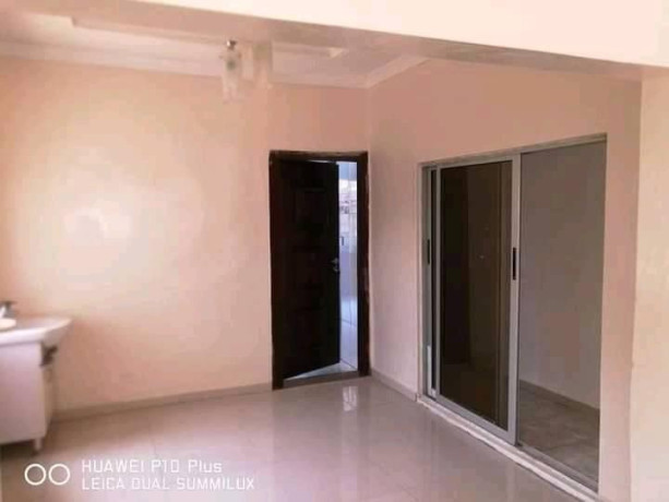 3-bedroom-flat-for-rent-in-rhodes-park-big-1