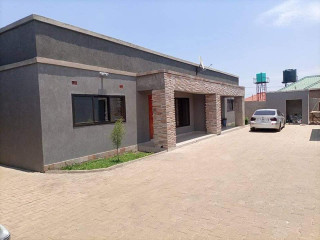 2-bedroom-flat-for-rent-in-chalala