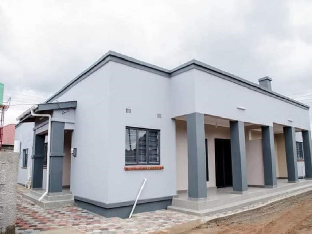 3-bedroom-semi-detached-flat-for-rent-in-ibex-hill-big-1