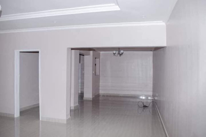 3-bedroom-semi-detached-flat-for-rent-in-ibex-hill-big-3