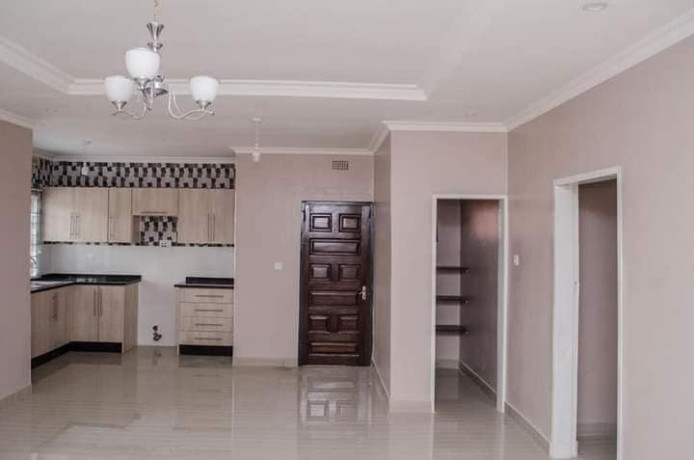 3-bedroom-semi-detached-flat-for-rent-in-ibex-hill-big-2