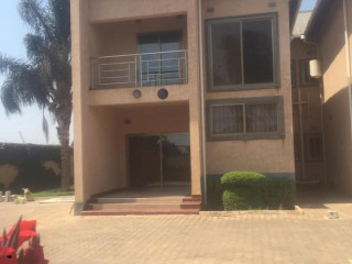 2-bedroom-flat-for-rent-in-salama-park