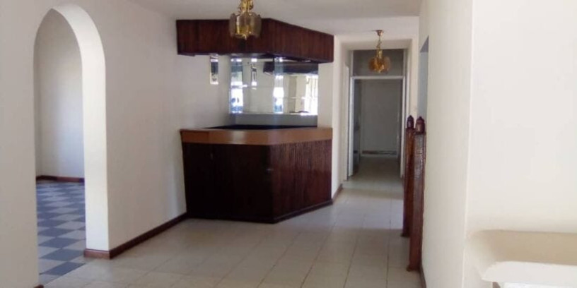 a-stunning-5-bedroom-standalone-house-for-rent-in-woodlands-big-1