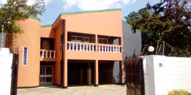 a-stunning-5-bedroom-standalone-house-for-rent-in-woodlands-big-2