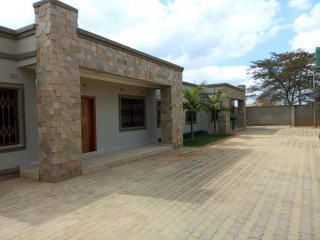 3-bedroom-flat-for-rent-in-salama-park