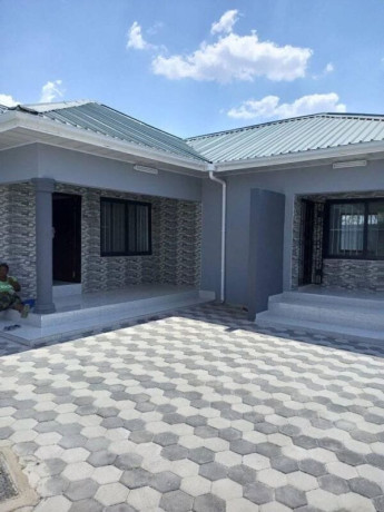 newly-built-2-bedroom-flat-for-rent-big-5