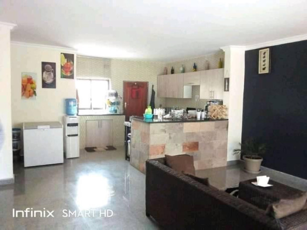 lovely-2-bedroom-flat-in-chalala-big-1