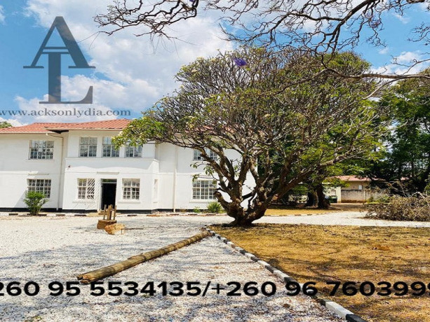 office-space-for-rent-in-rhodespark-big-0