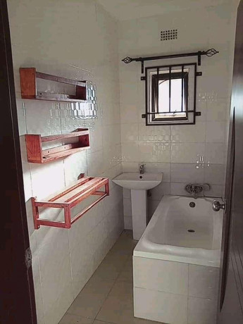 2-bedroom-flat-for-rent-in-makeni-big-4